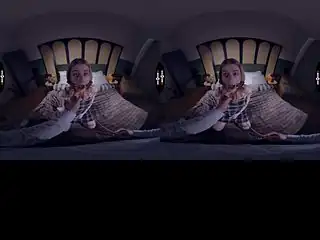 Sasha Paige mit Ledehalsband bringt ihren neuen Chef dazu, sie hart zu ficken - DarkRoomVR