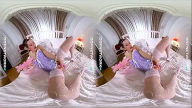 Ddfnetwork VR Sasha Rose Cosplay-Masturbation in VR