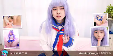 Mashiro Kasuga liebt es, sich im Anime-Cosplay zu befriedigen