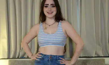 POV 19 Year Old Lilibet Saunders